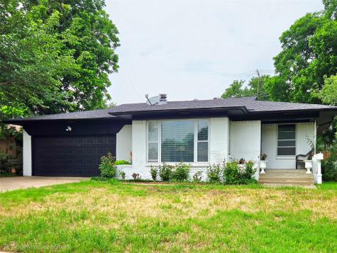 2953 Bay Oaks Drive Dallas TX 75229