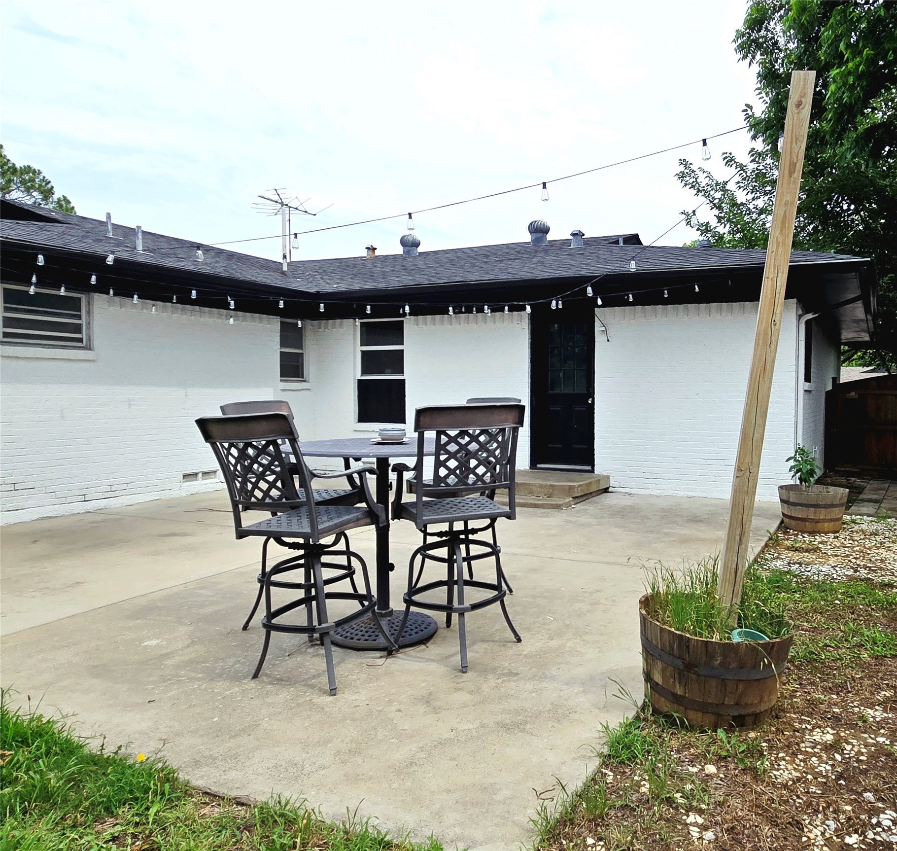 2953 Bay Oaks Drive Dallas TX 75229