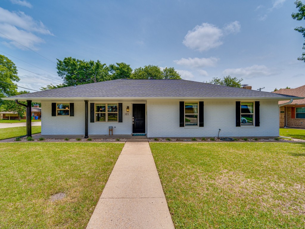 101 Johnston Boulevard Waxahachie TX 75165