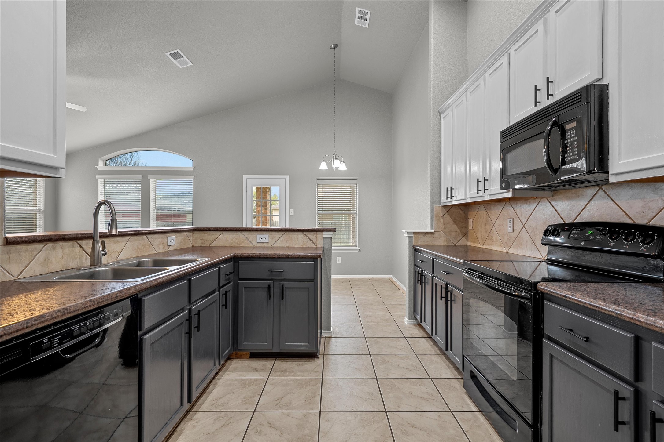 10248 Peony Lane Waco TX 76708