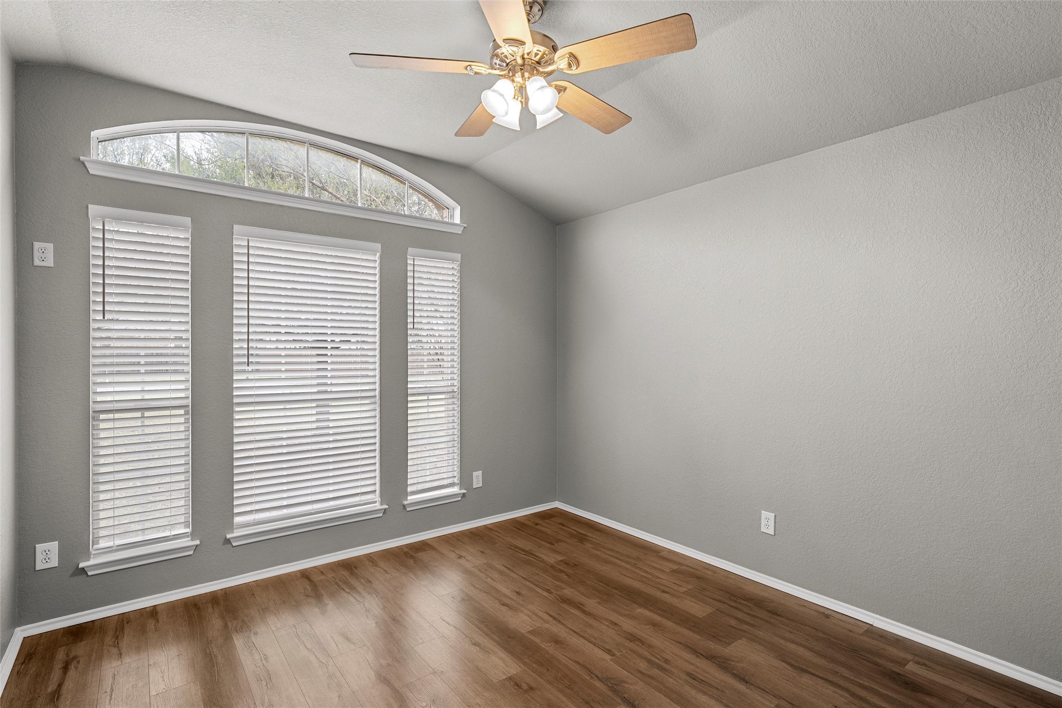 10248 Peony Lane Waco TX 76708
