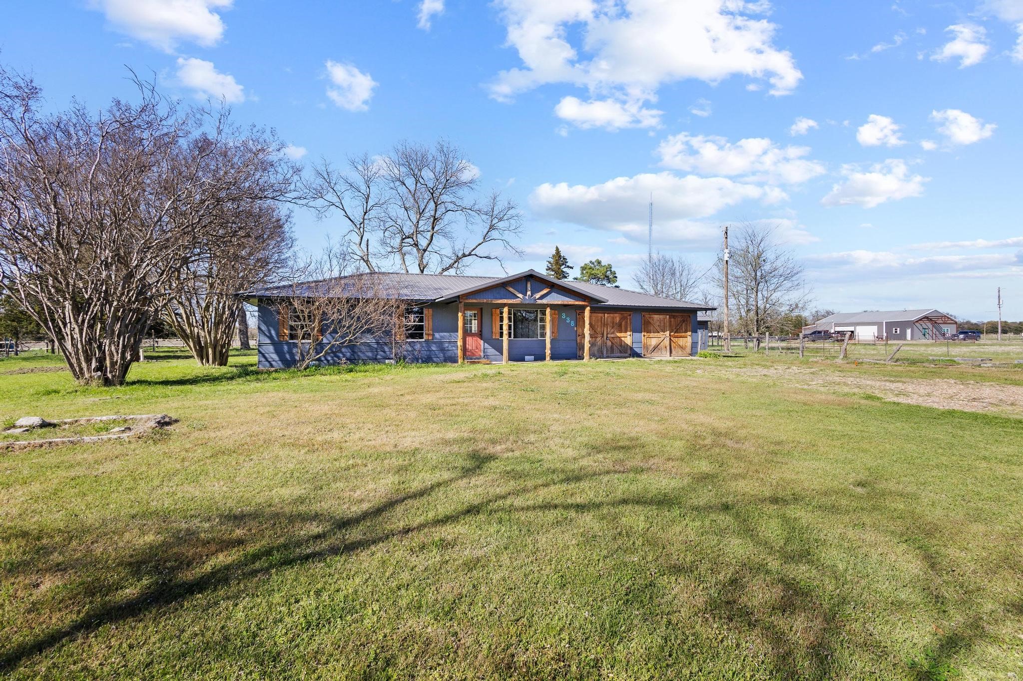 338 County Road 1120 Ravenna TX 75476