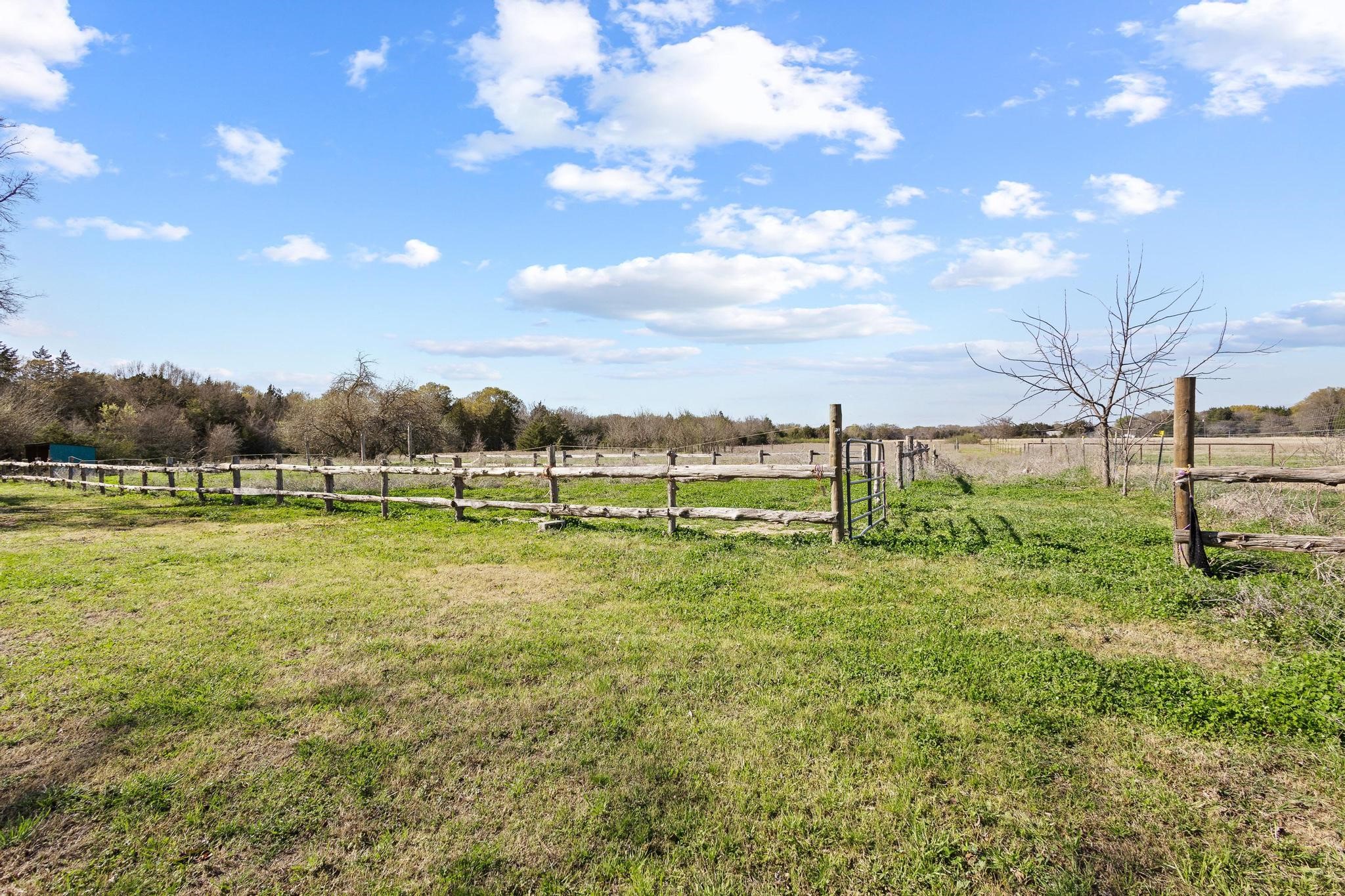 338 County Road 1120 Ravenna TX 75476