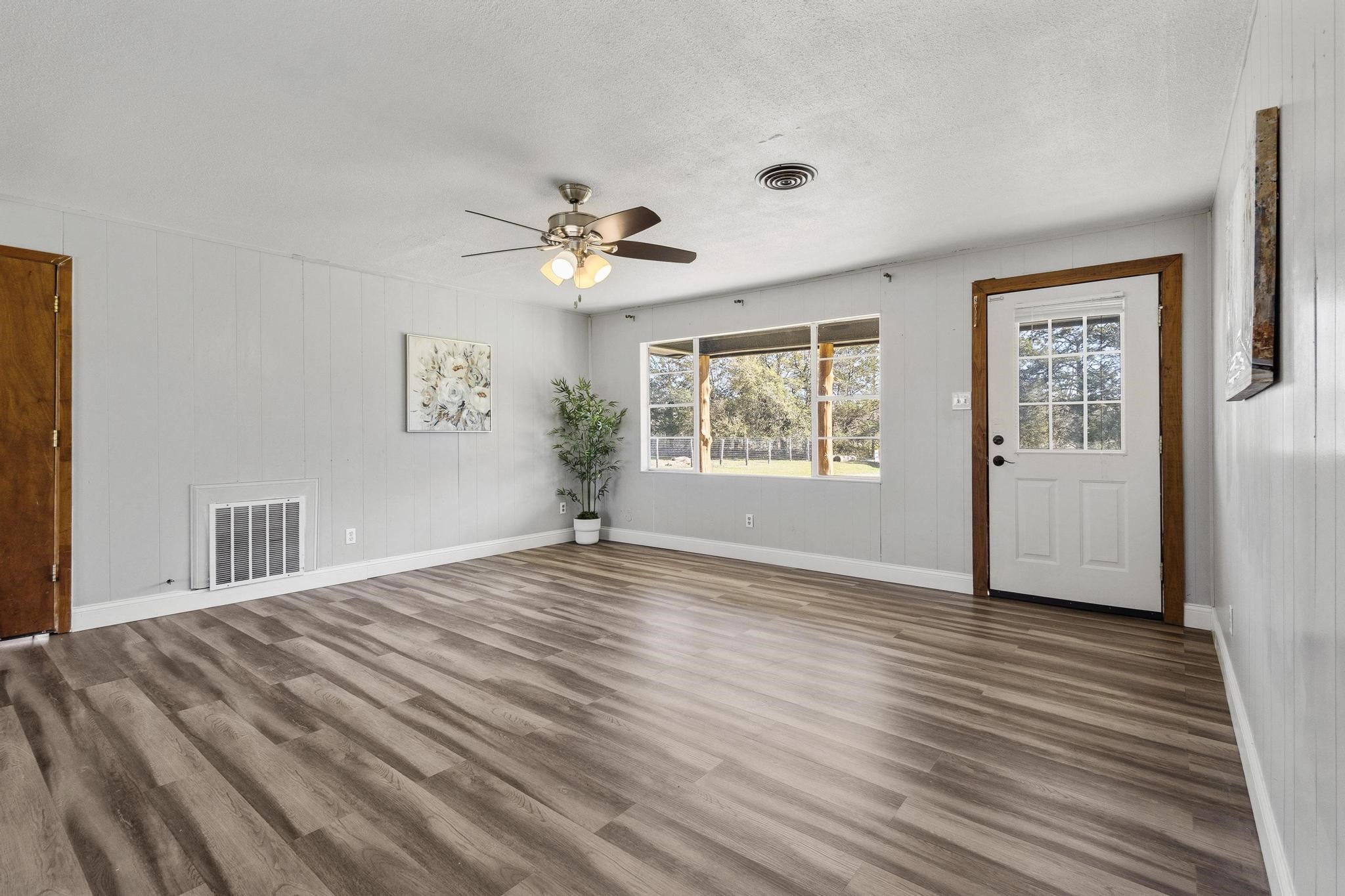 338 County Road 1120 Ravenna TX 75476