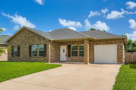 4909 Henry Street Greenville TX 75401