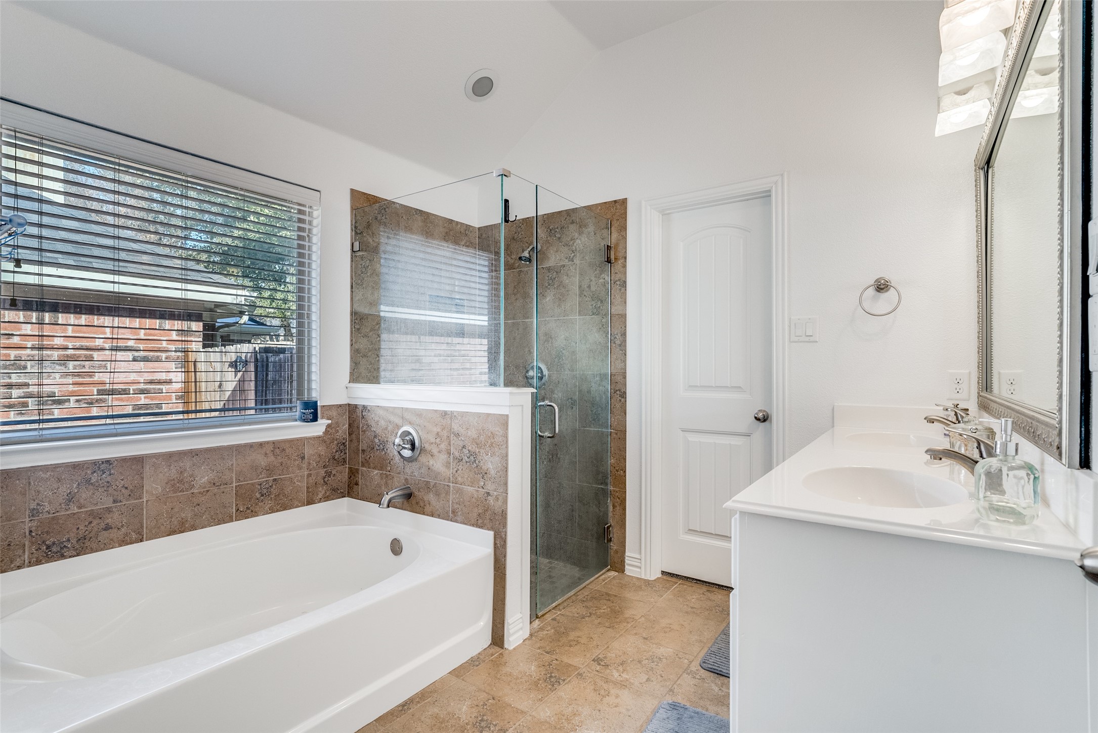 223 Carriage Drive Willow Park TX 76087