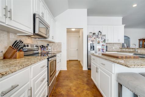 223 Carriage Drive Willow Park TX 76087
