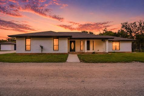 1070 Diamond Oaks Road Stephenville TX 76401