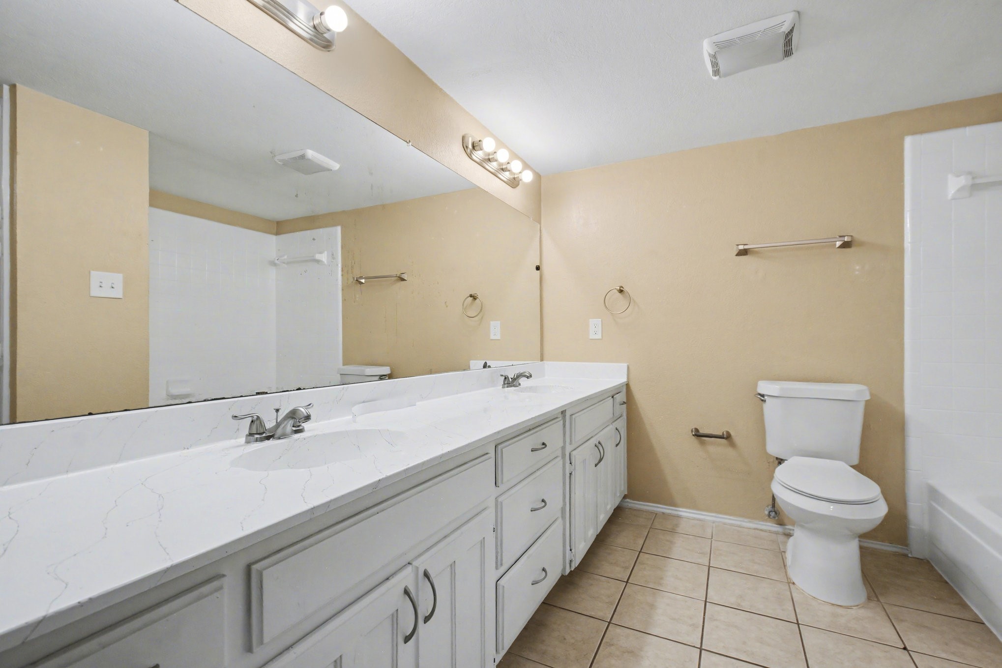 4907 Sagebrush Court Arlington TX 76017