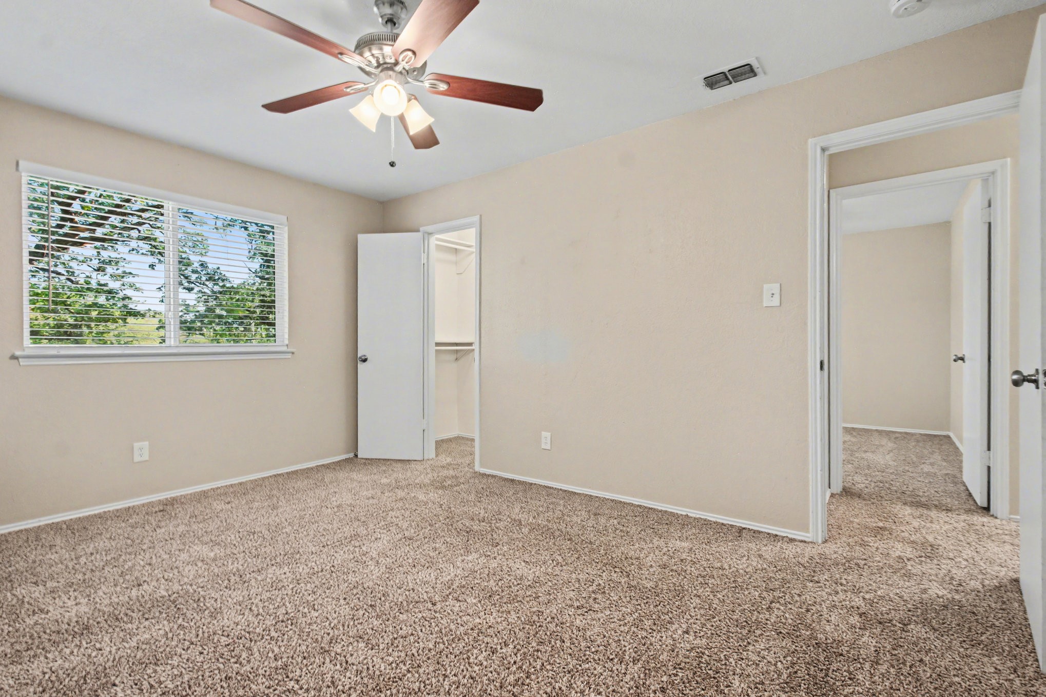 4907 Sagebrush Court Arlington TX 76017