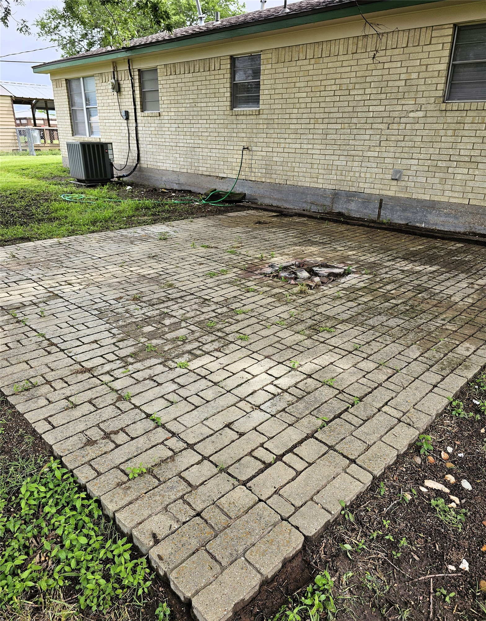 105 N 3rd Street Coolidge TX 76635