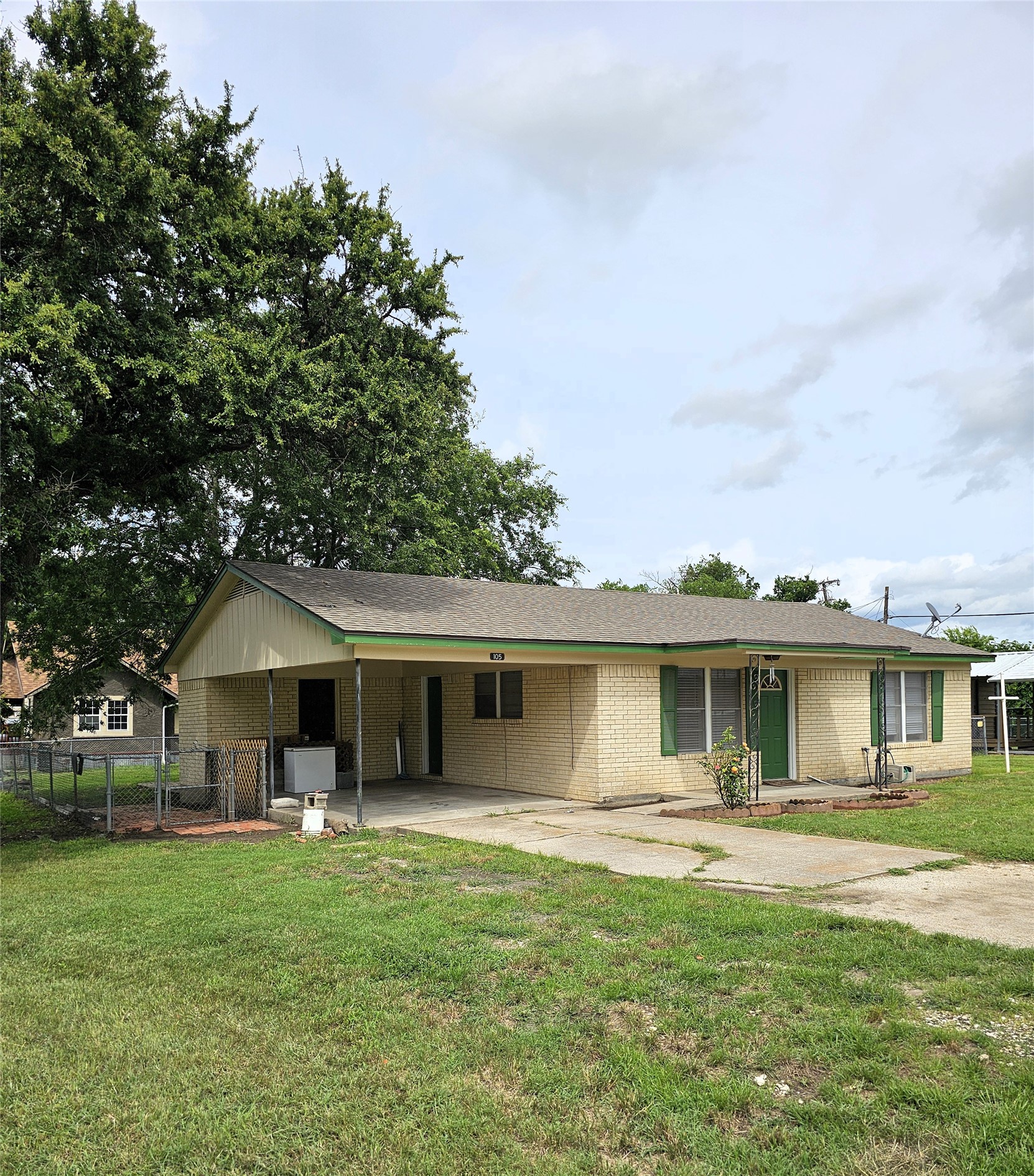 105 N 3rd Street Coolidge TX 76635