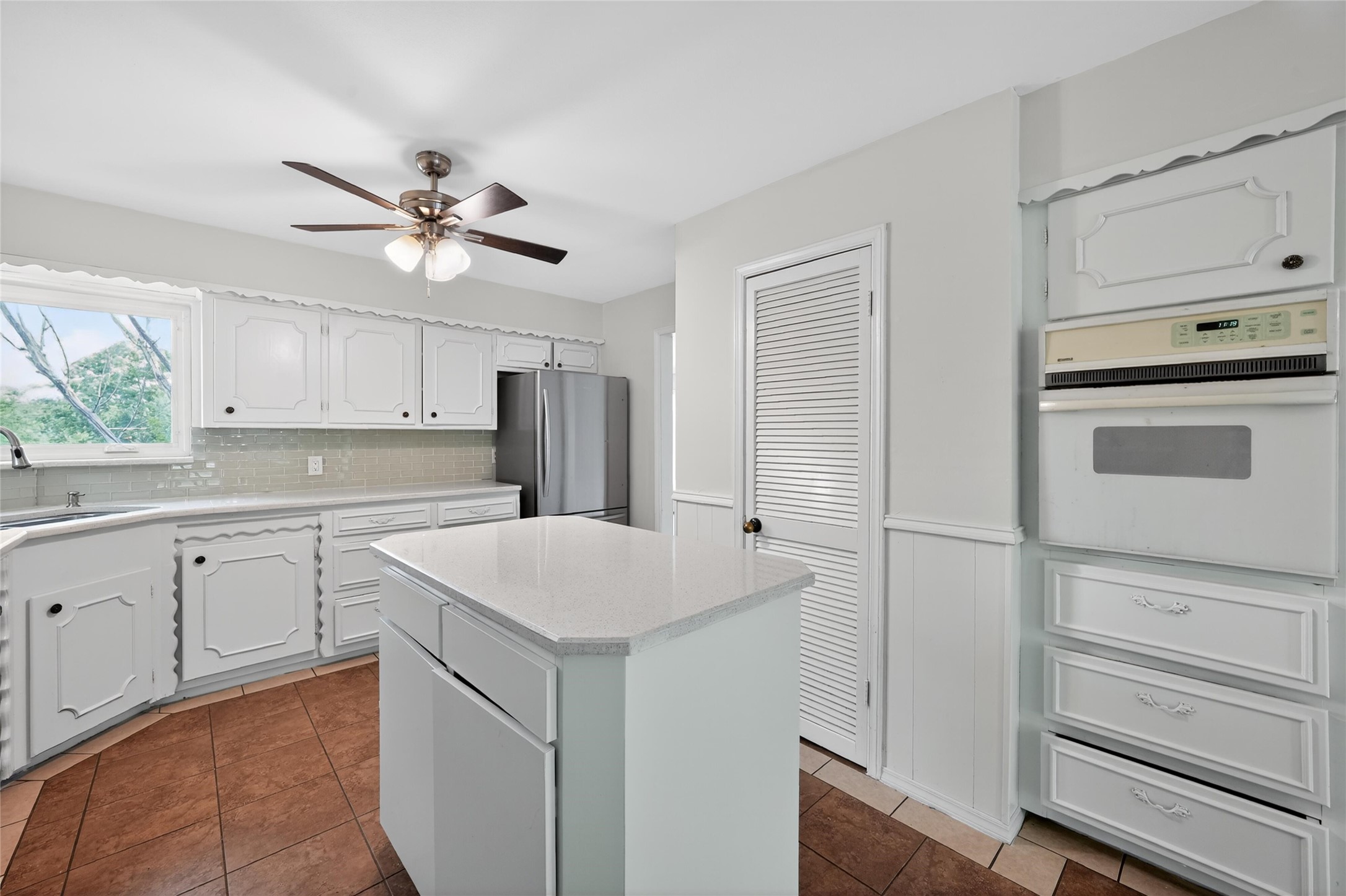 928 E Bear Creek Road Glenn Heights TX 75154