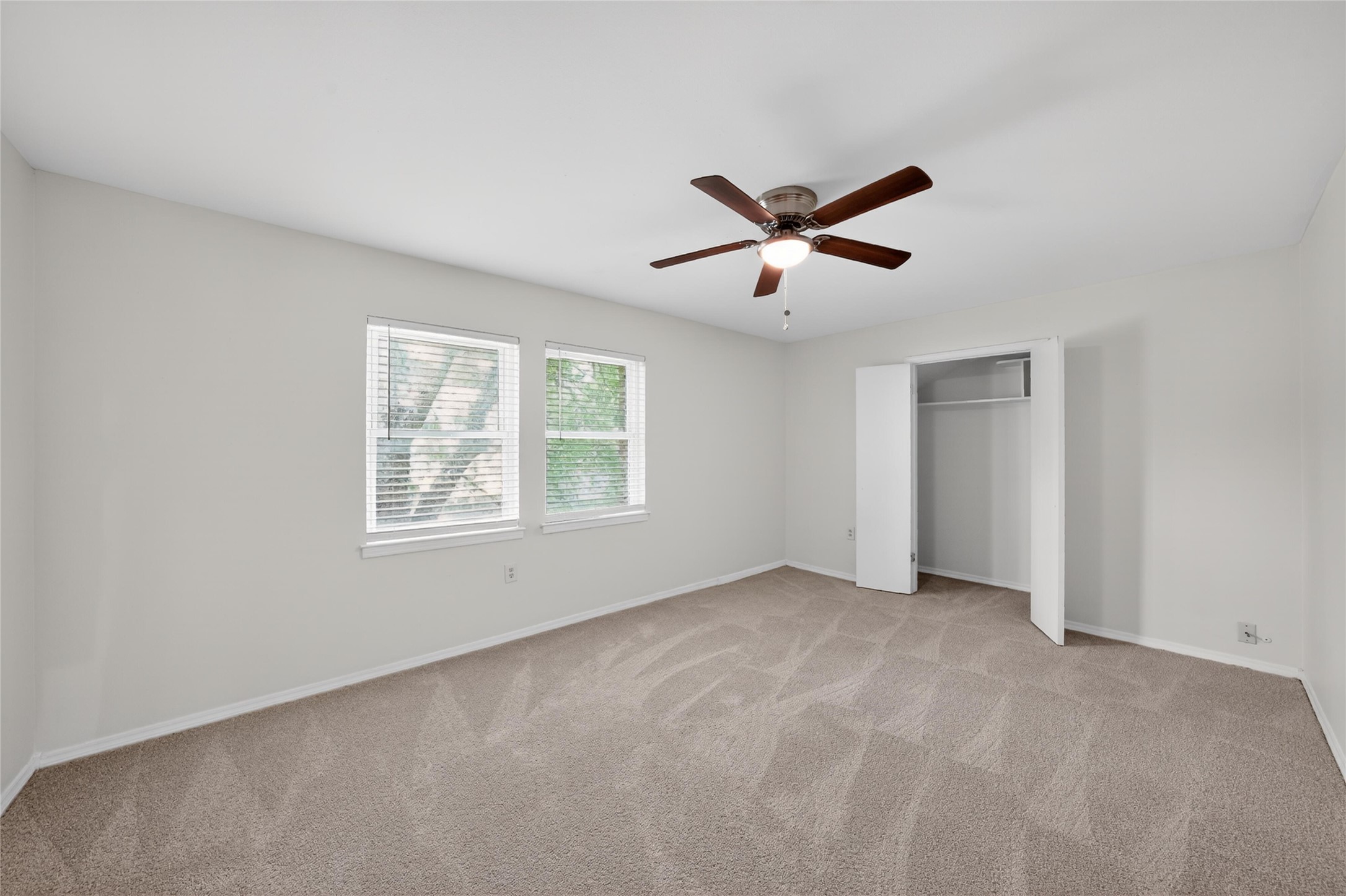 928 E Bear Creek Road Glenn Heights TX 75154