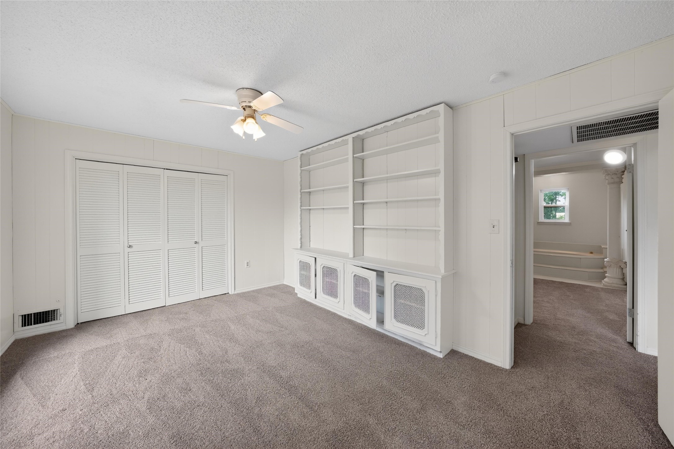 928 E Bear Creek Road Glenn Heights TX 75154
