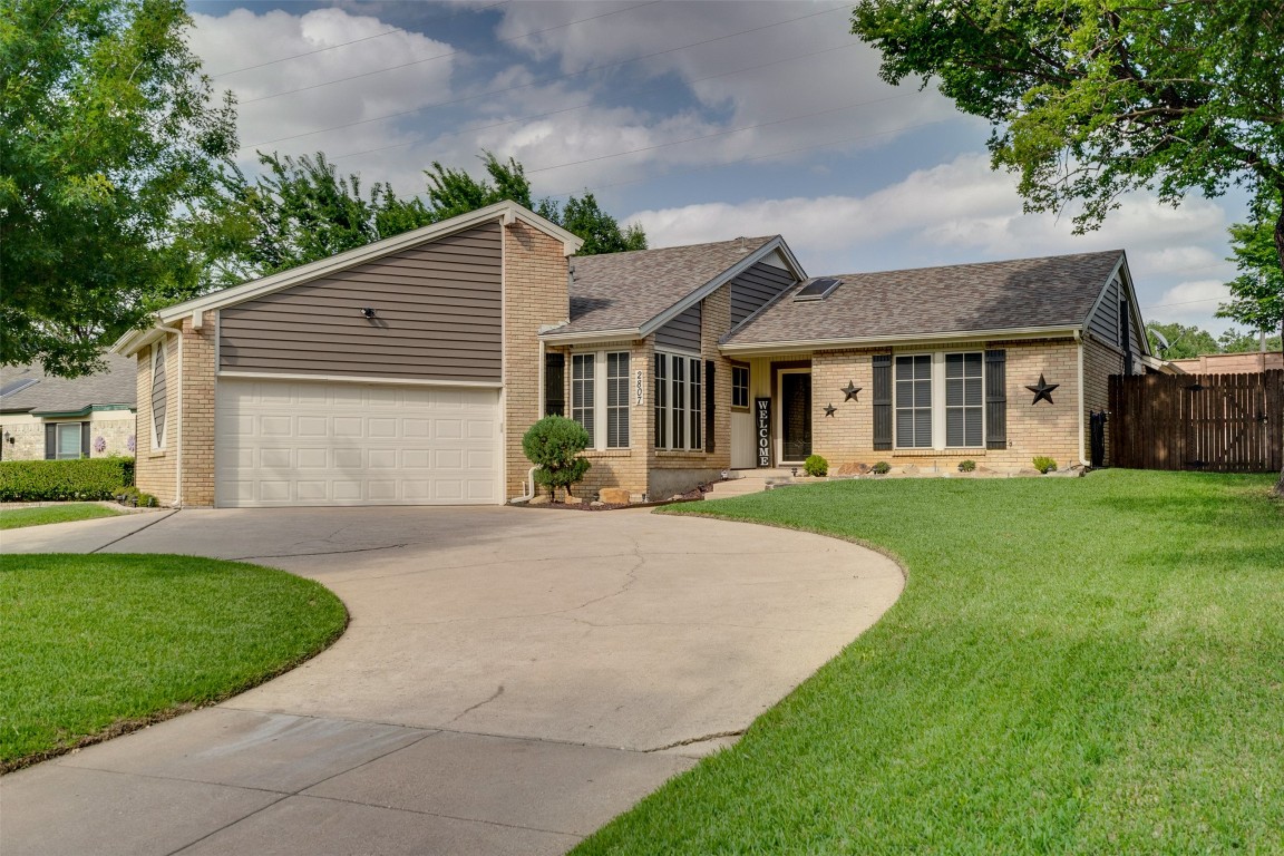 2807 Hedgeway Drive Arlington TX 76016