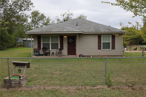 502 E Godley Avenue Godley TX 76044