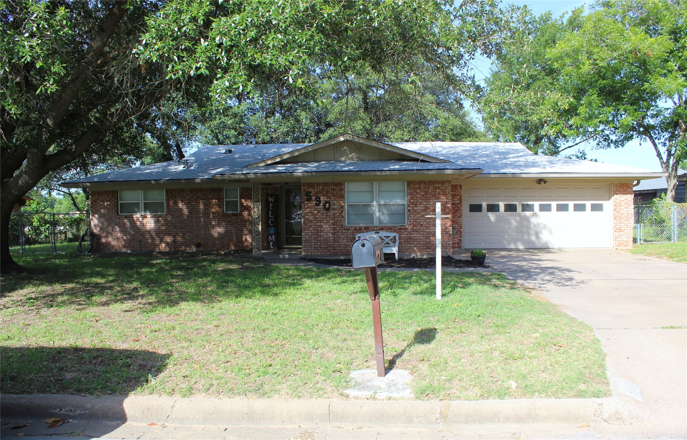 590 N Charlotte Avenue Stephenville TX 76401