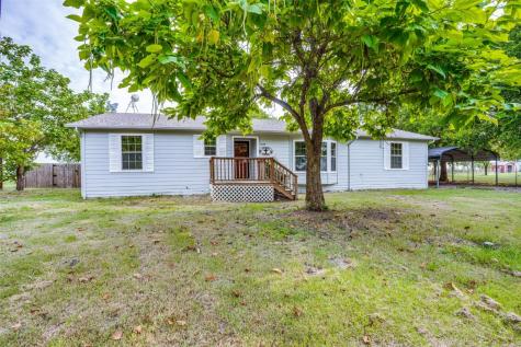 4224 County Road 1151 Greenville TX 75401
