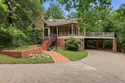 1945 Bluebird Avenue Fort Worth TX 76111