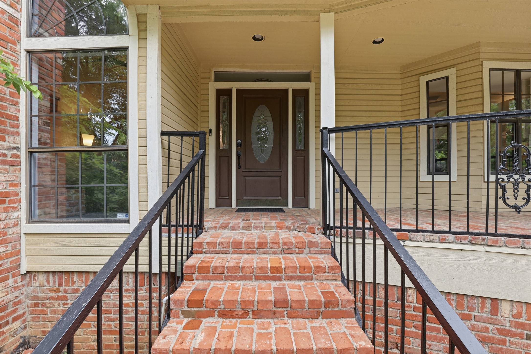 1945 Bluebird Avenue Fort Worth TX 76111