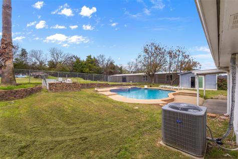 145 Lawson Road Mesquite TX 75181