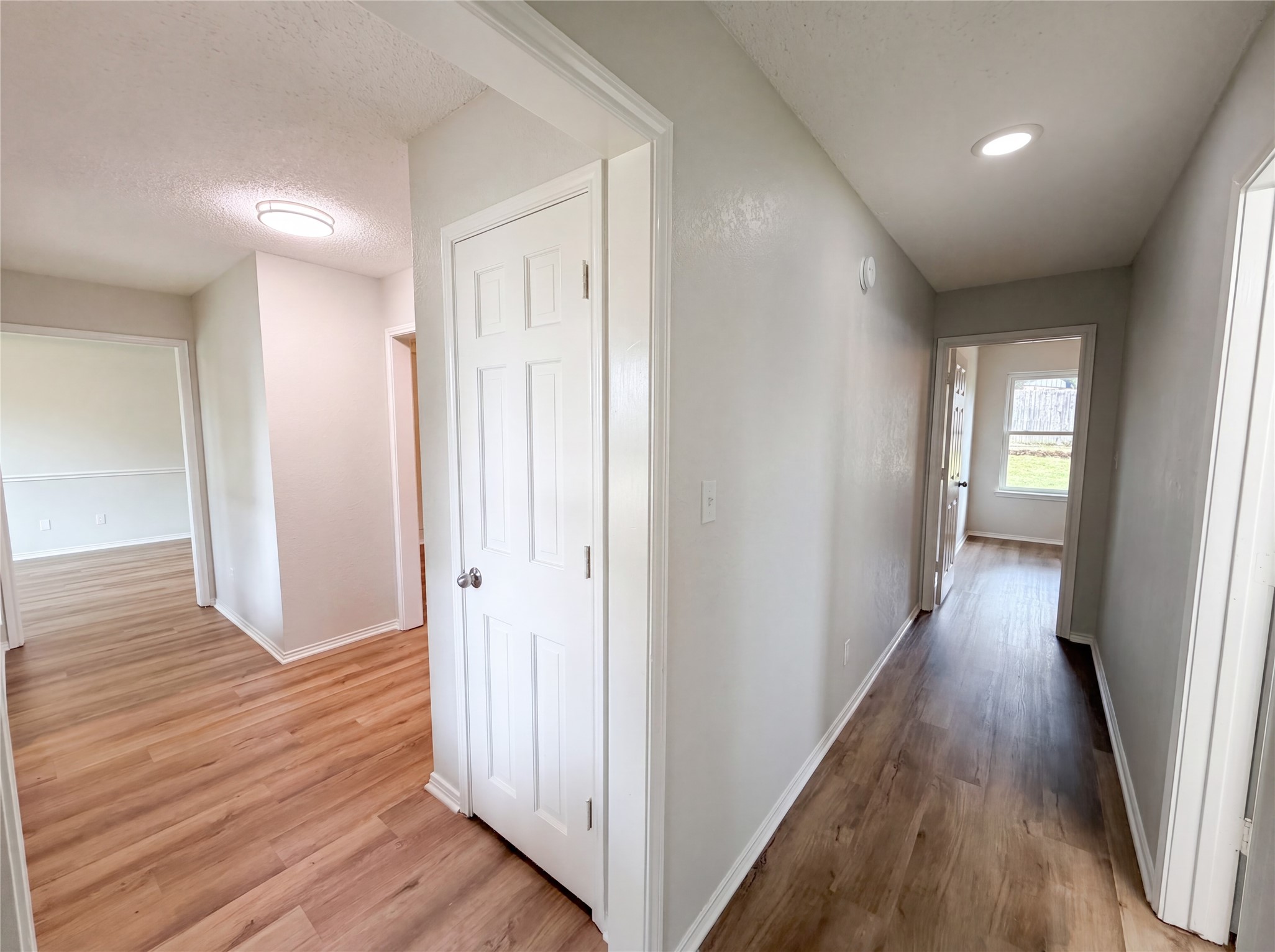 2300 Ridgewood Bedford TX 76021