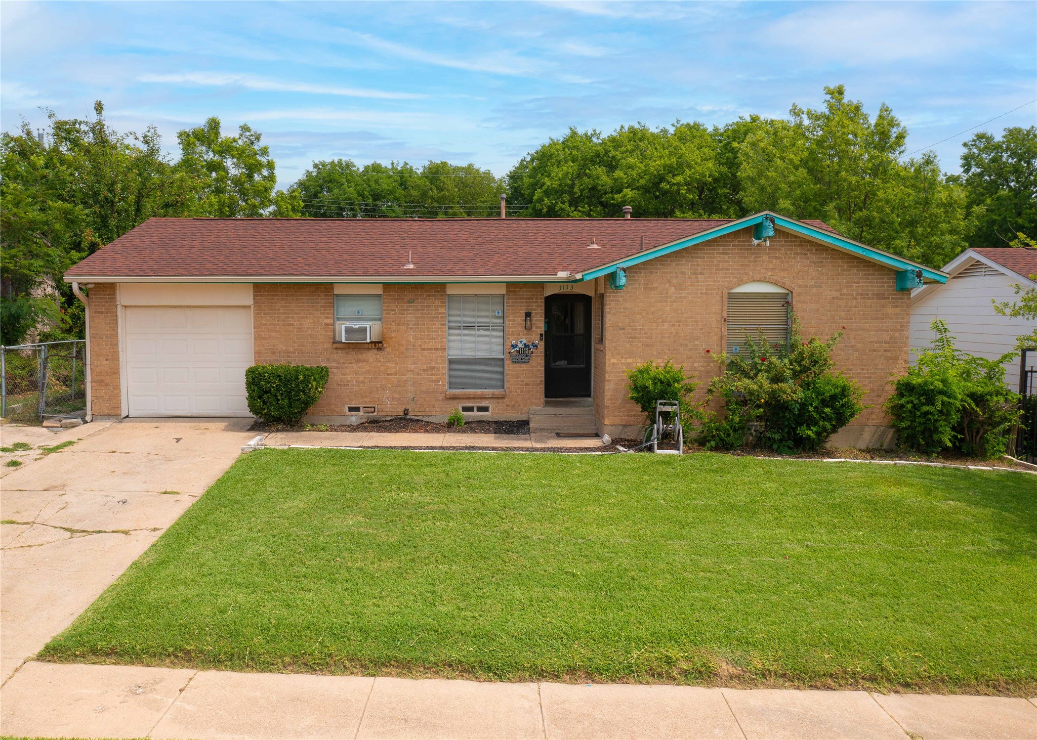 1113 Bridlewood Drive Garland TX 75040