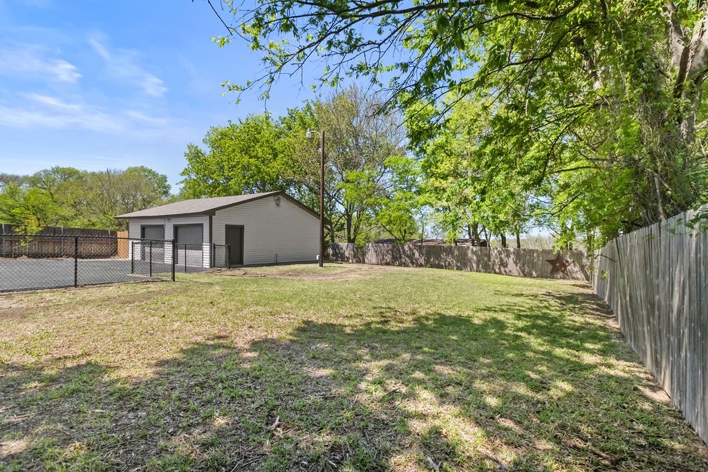95 Tate Circle Sherman TX 75090
