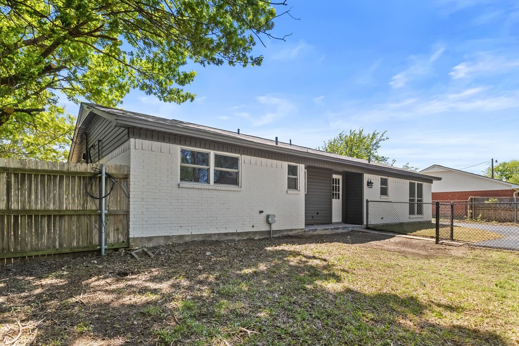 95 Tate Circle Sherman TX 75090