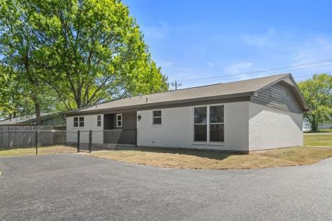 95 Tate Circle Sherman TX 75090