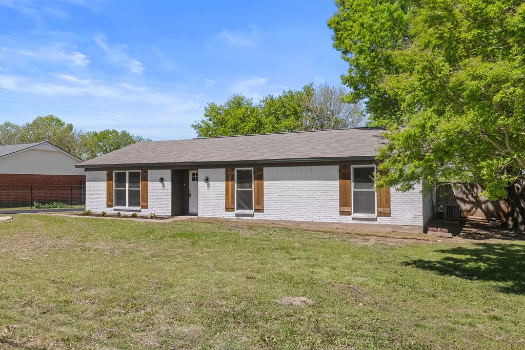 95 Tate Circle Sherman TX 75090