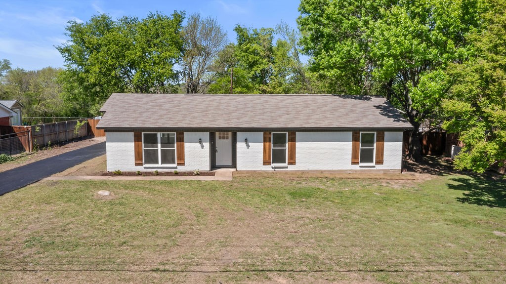 95 Tate Circle Sherman TX 75090