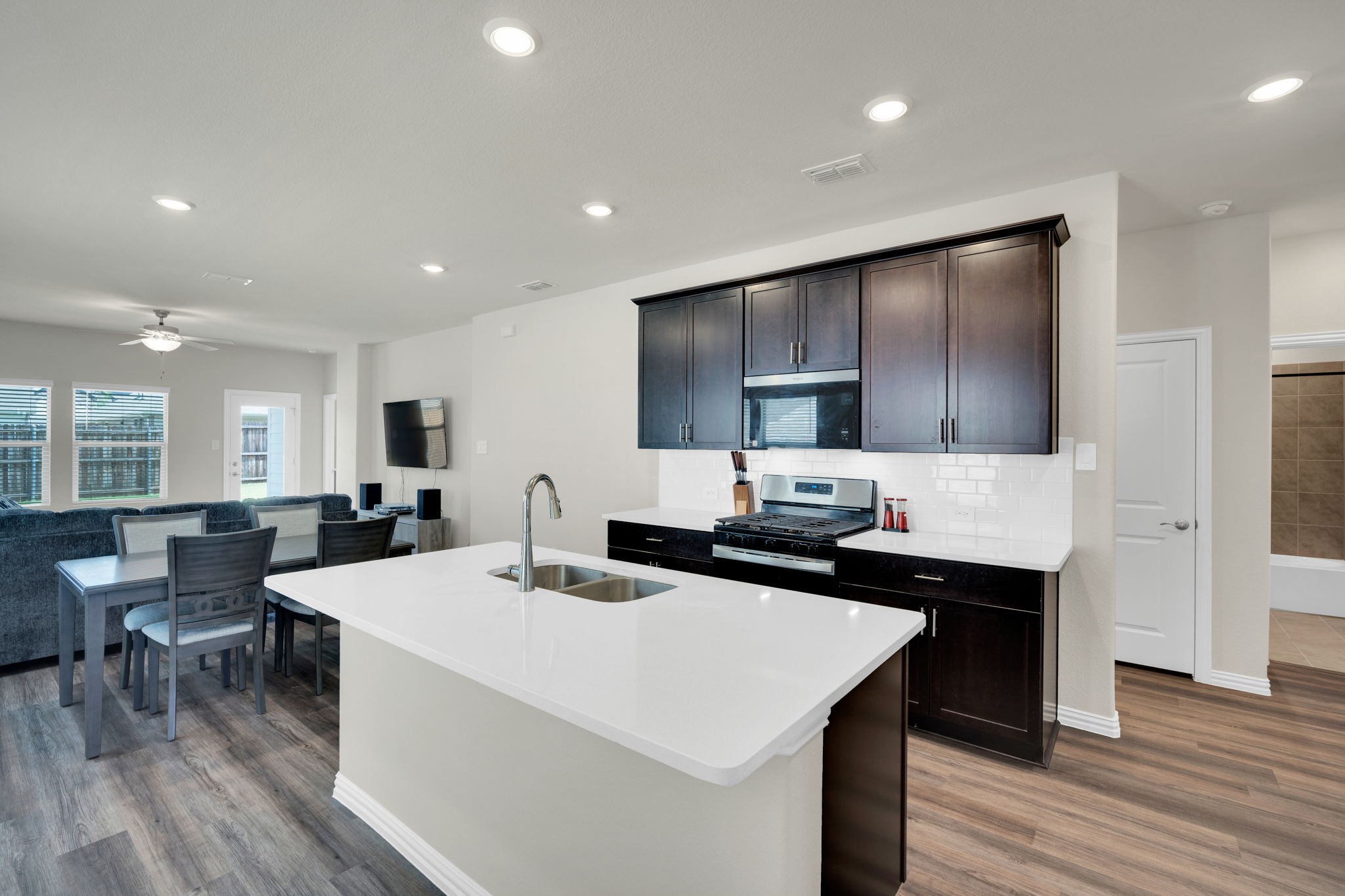 610 Hemingway Lane Lowry Crossing TX 75069