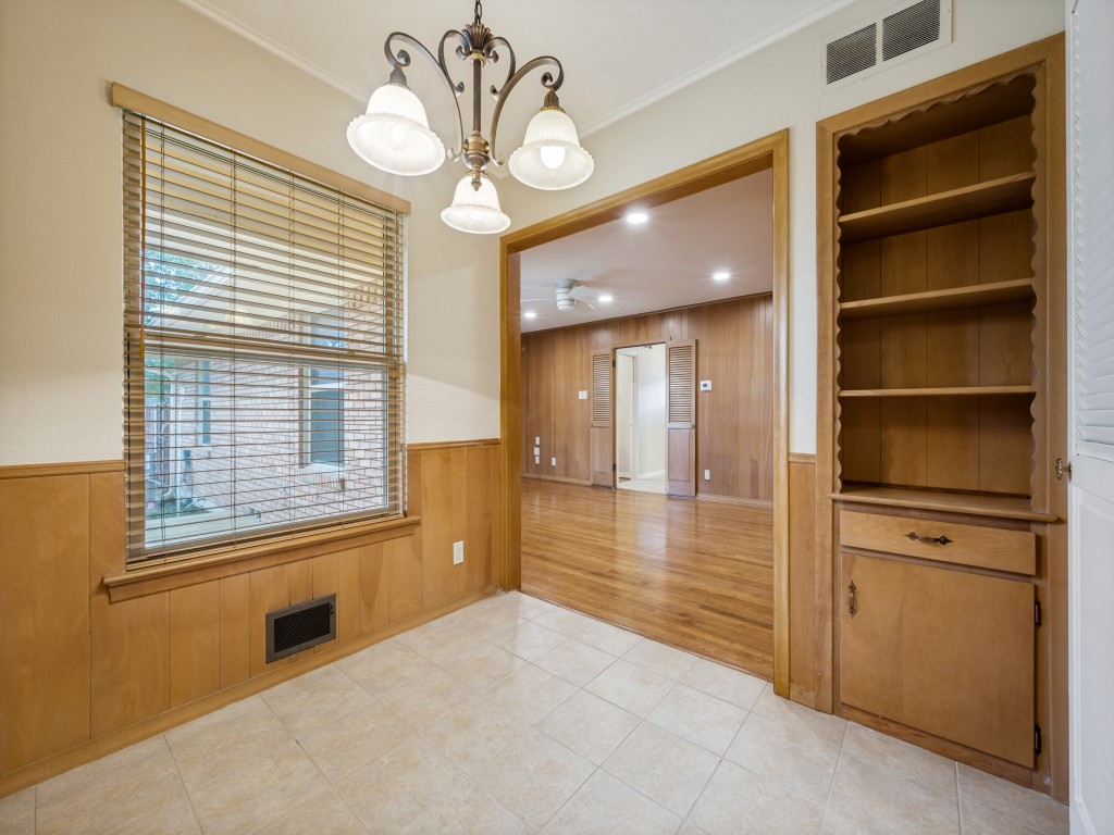 6224 Berryhill Street Dallas TX 75231