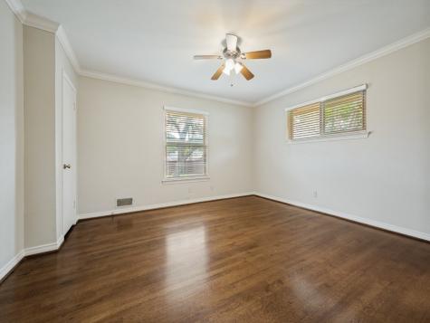6224 Berryhill Street Dallas TX 75231