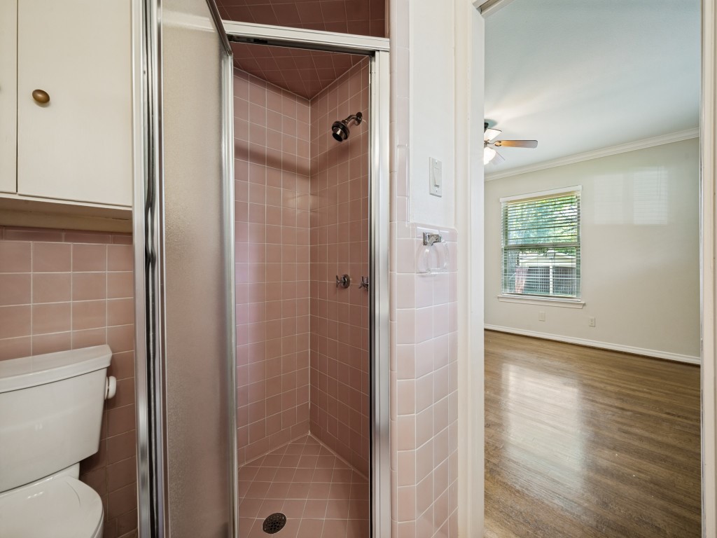 6224 Berryhill Street Dallas TX 75231