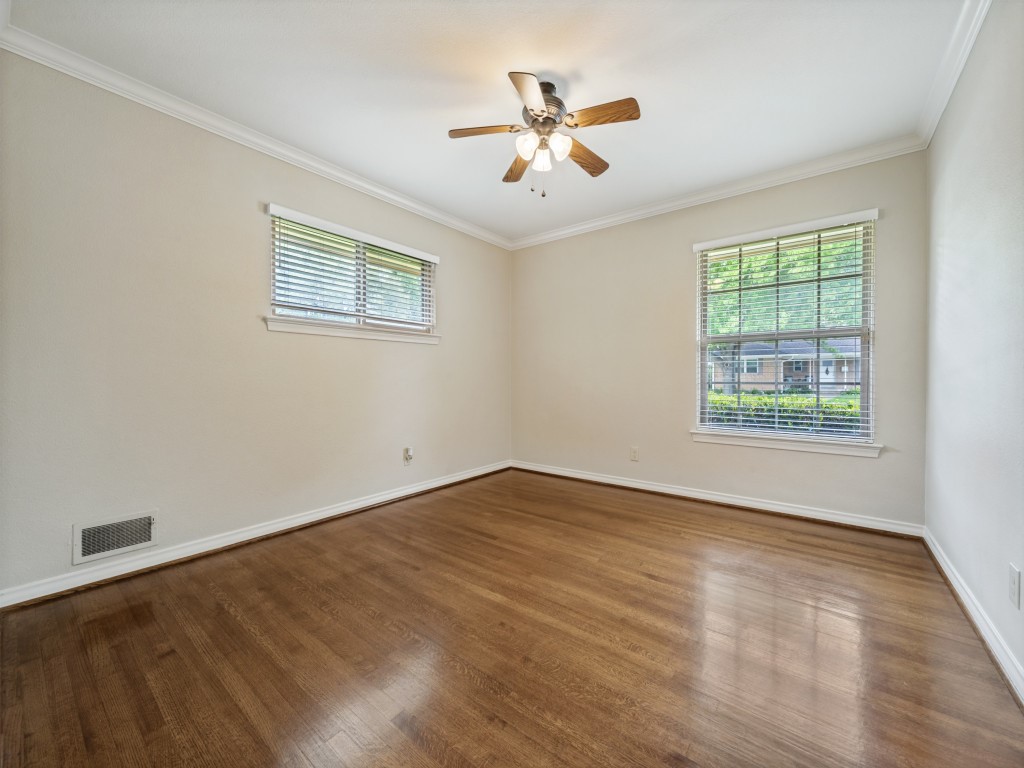 6224 Berryhill Street Dallas TX 75231