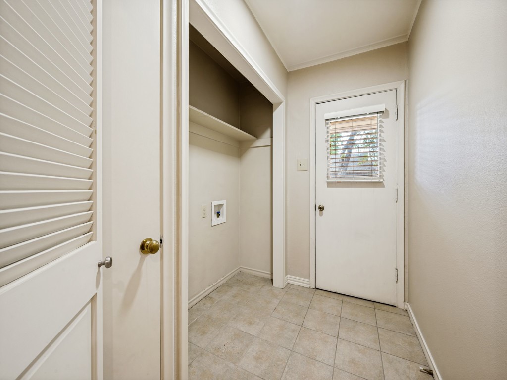 6224 Berryhill Street Dallas TX 75231