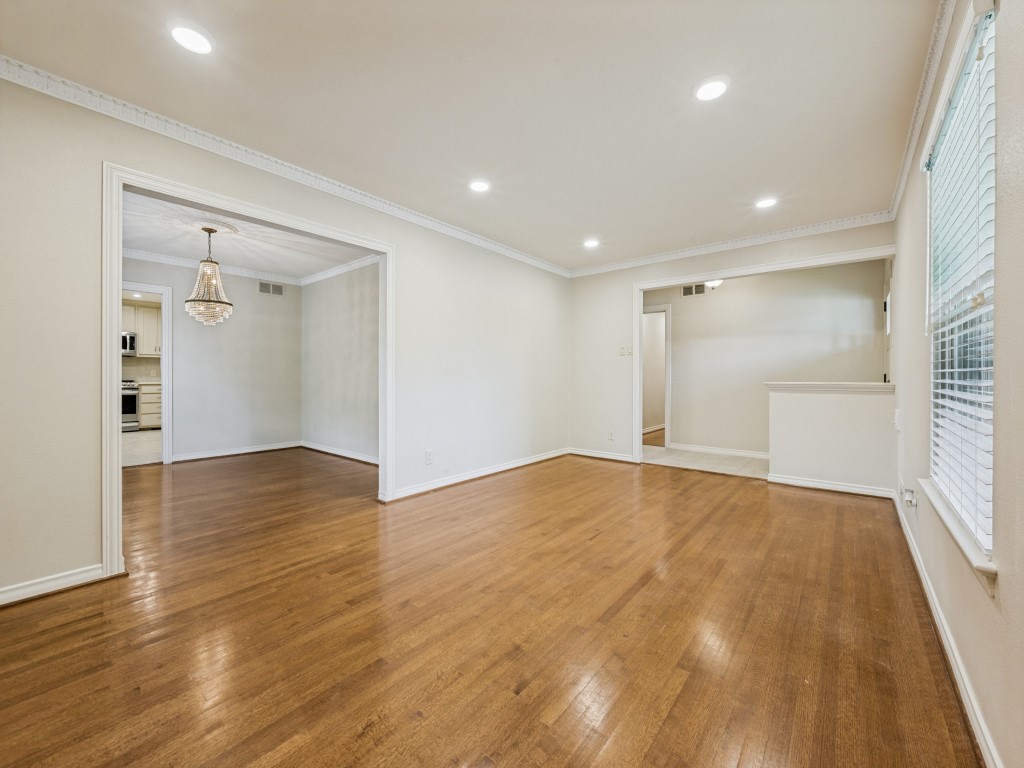 6224 Berryhill Street Dallas TX 75231