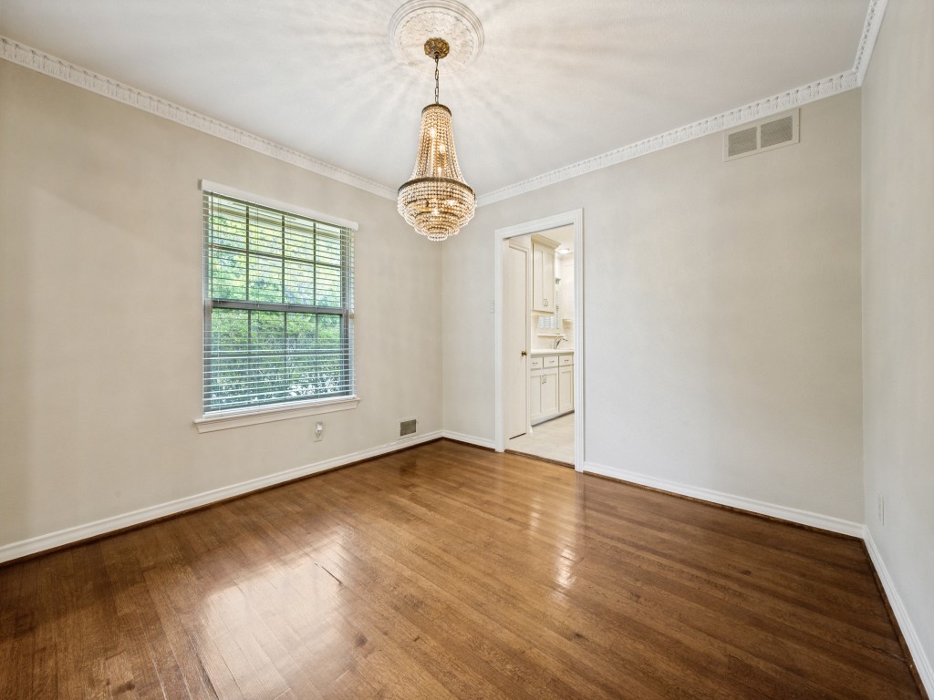 6224 Berryhill Street Dallas TX 75231