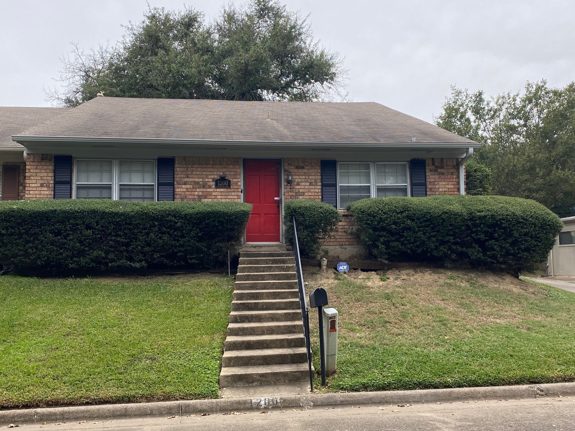 1200 Lexington Drive Corsicana TX 75110
