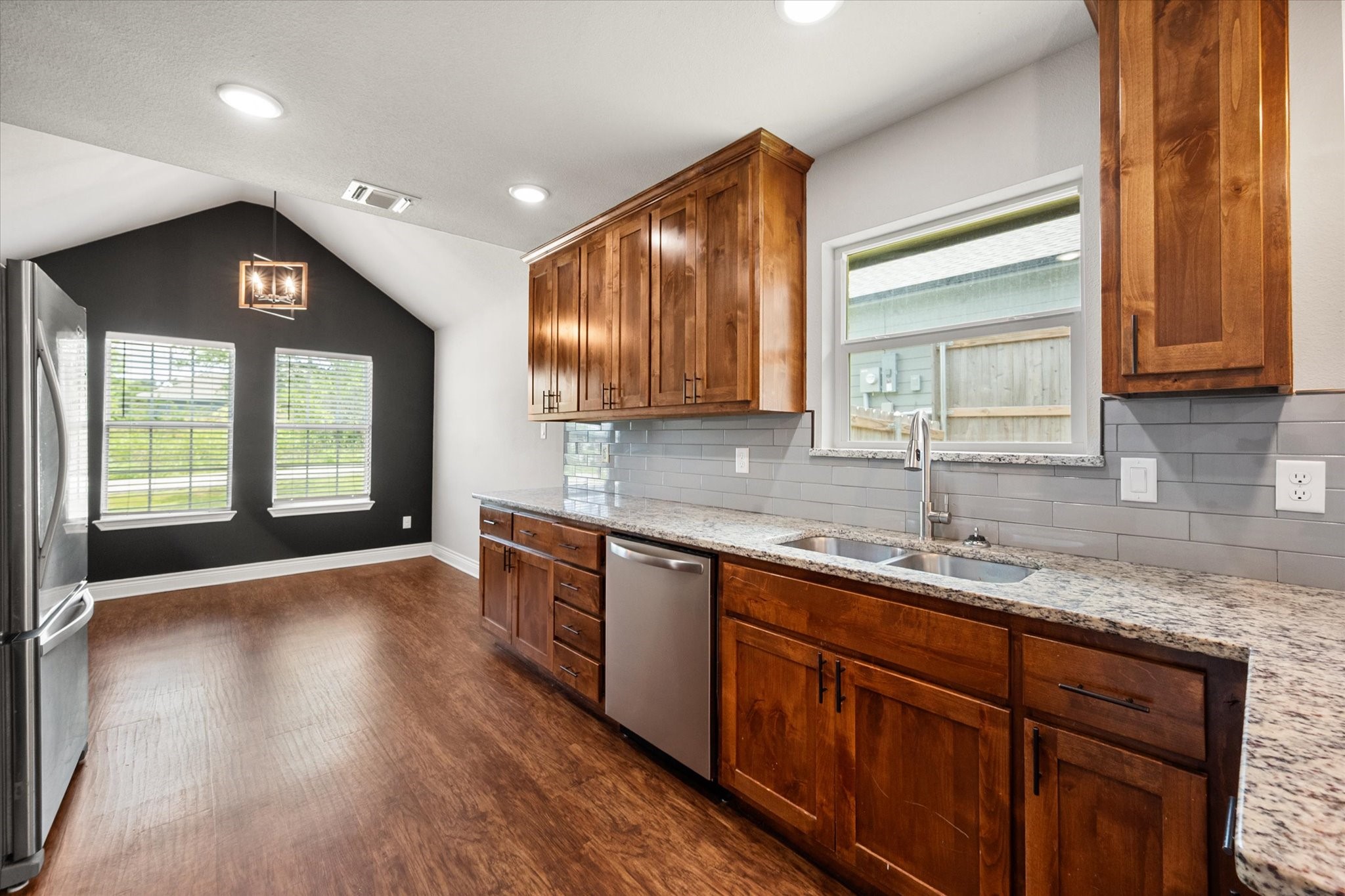 2514 San Gabriel Drive Granbury TX 76048