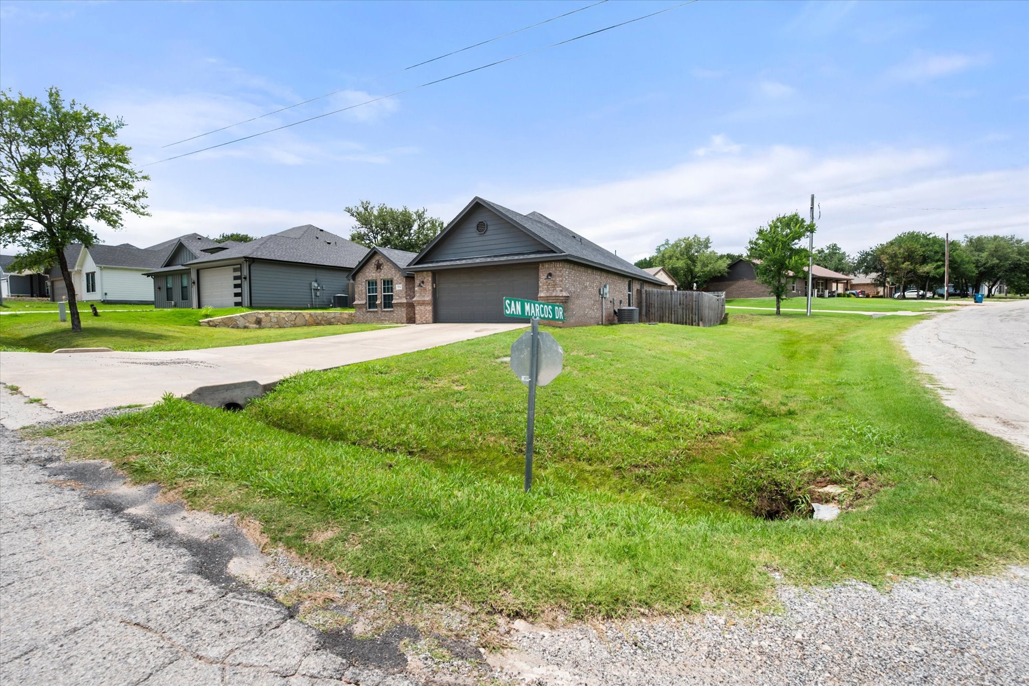 2514 San Gabriel Drive Granbury TX 76048