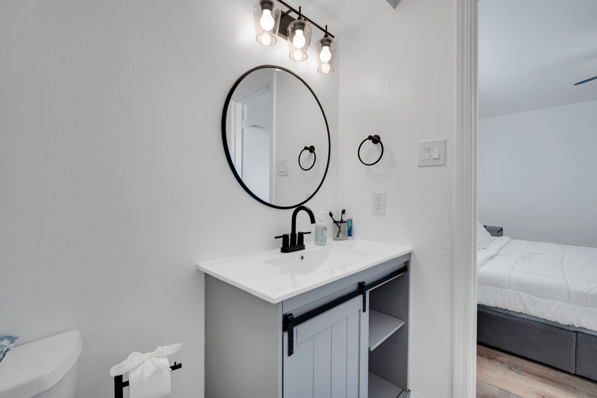 114 Becky Lane Waxahachie TX 75165