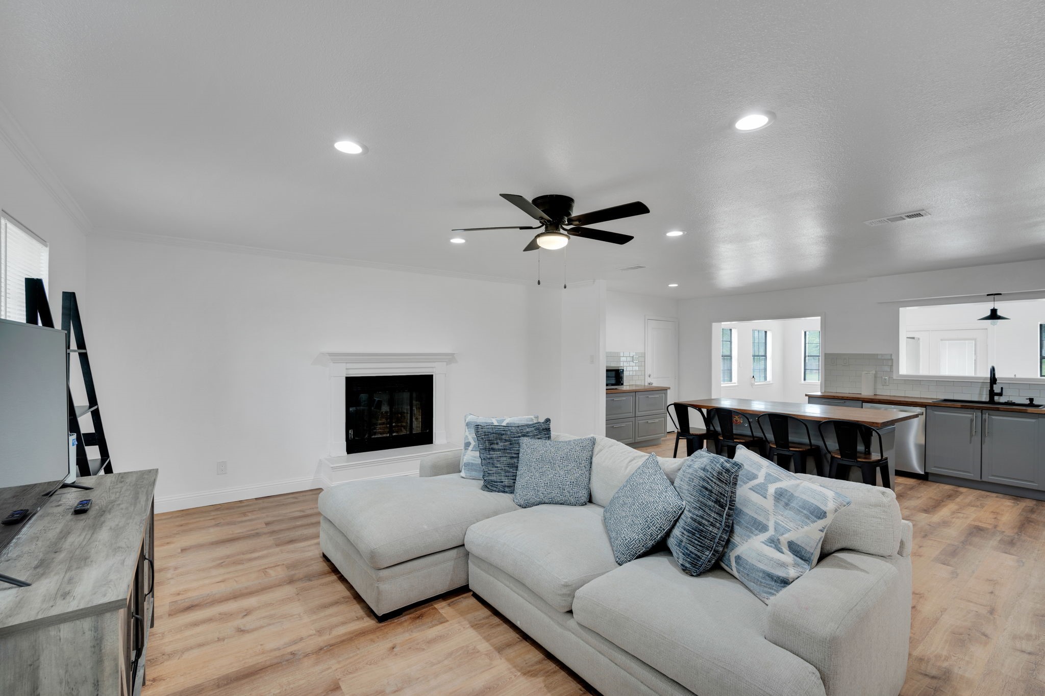 114 Becky Lane Waxahachie TX 75165