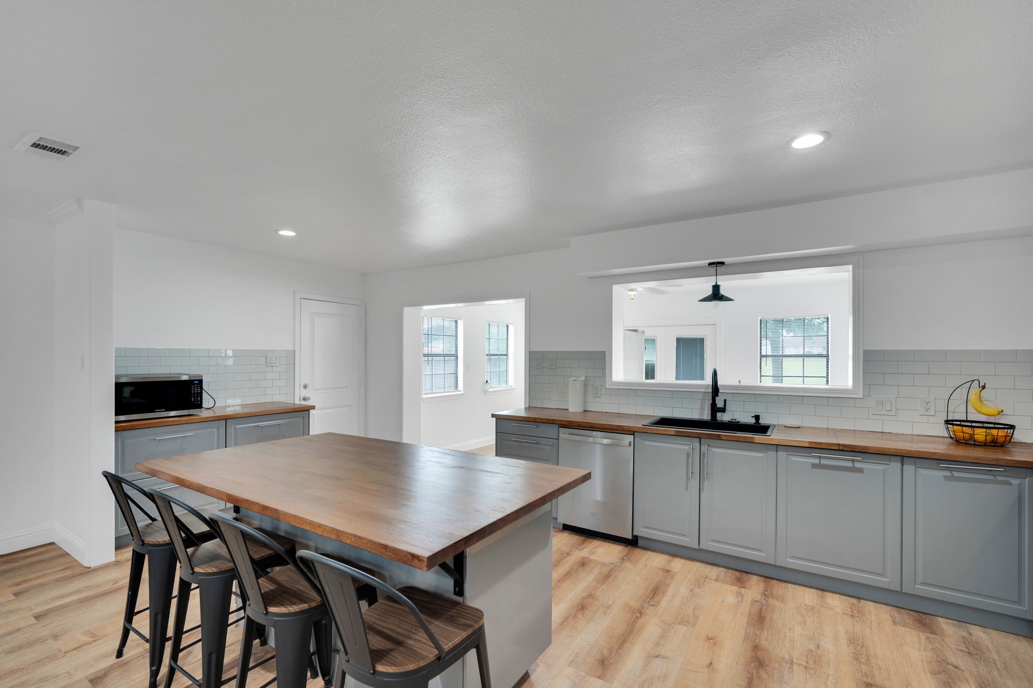 114 Becky Lane Waxahachie TX 75165