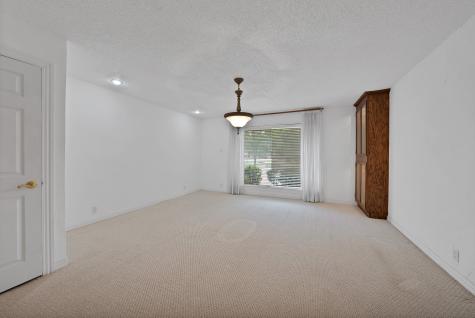 1008 Loch Lomond Drive Arlington TX 76012
