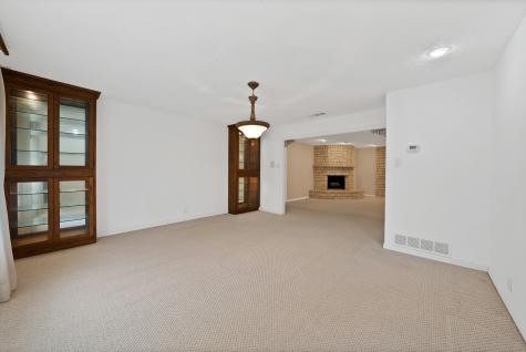 1008 Loch Lomond Drive Arlington TX 76012