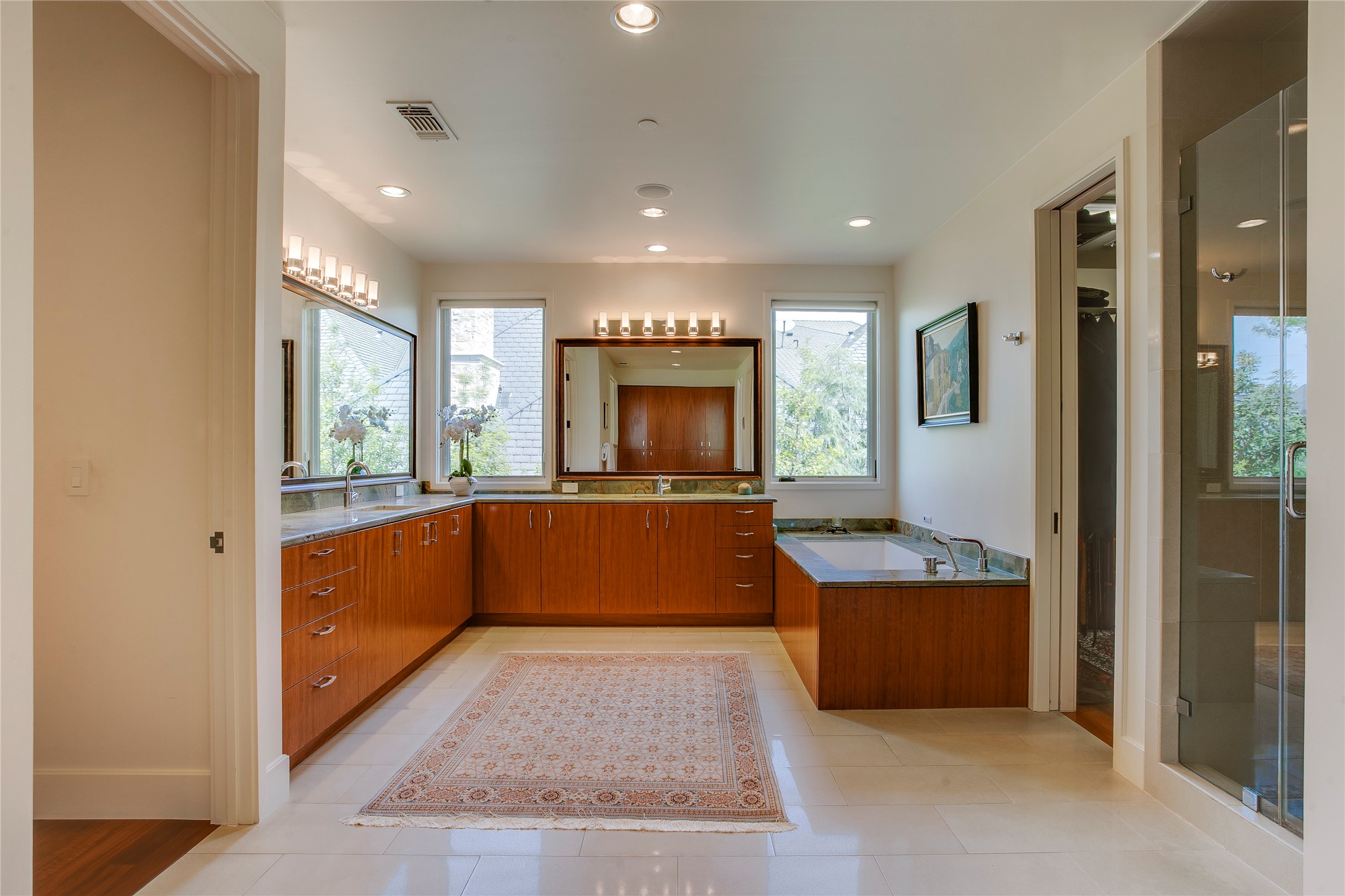 48 Ash Bluff Lane Dallas TX 75248